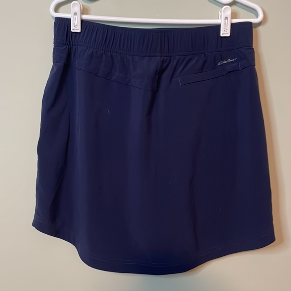Eddie Bauer Skort Size Medium - Picture 4 of 7